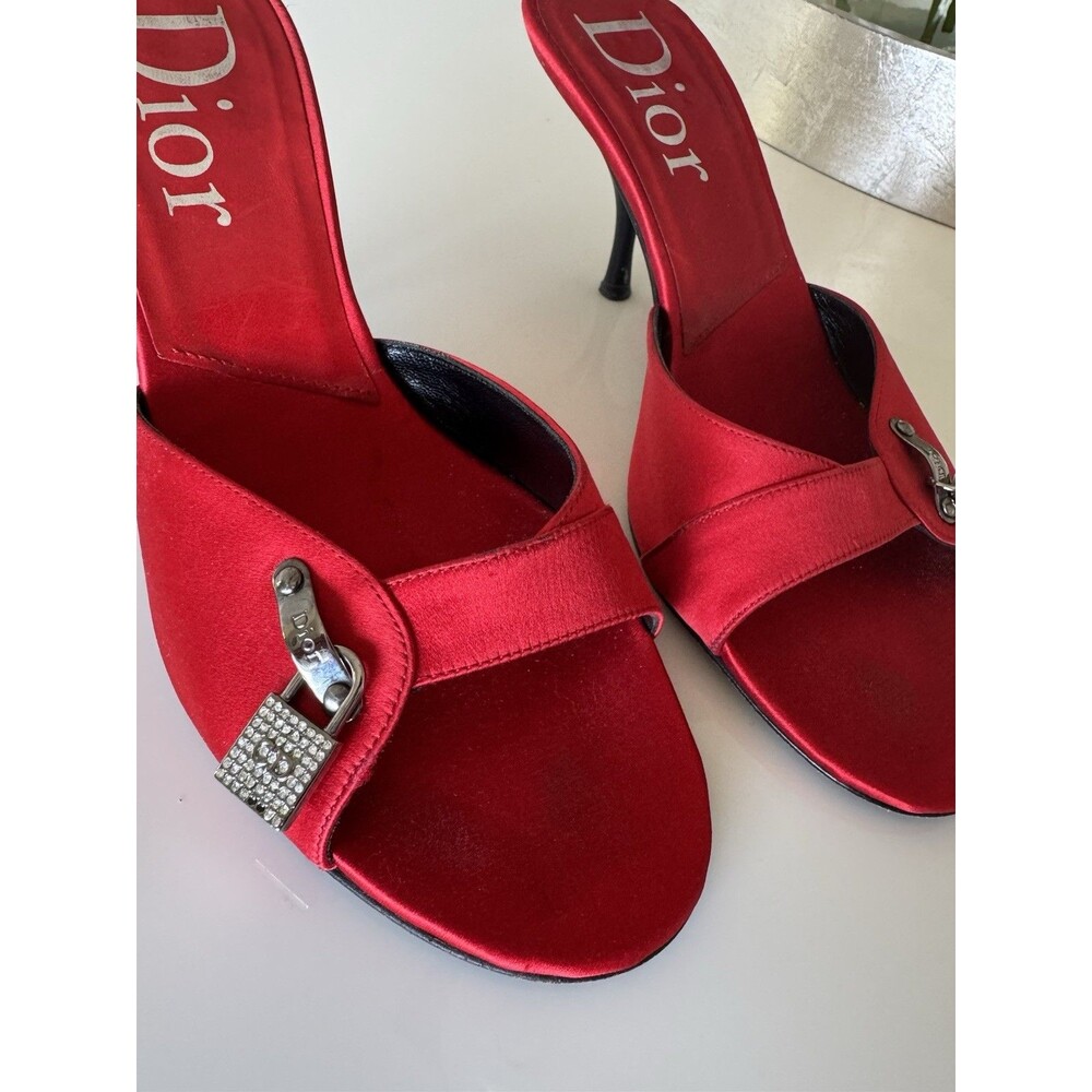 Vintage Dior Galliano Red Satin Lock & Key Mules EU 37.5 Authentic Shoes Y2K - Picture 4 of 11
